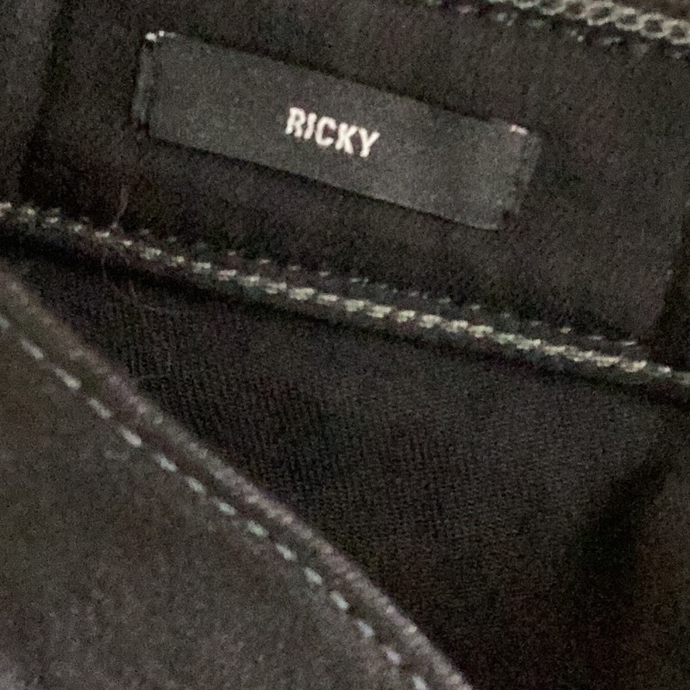 Mens TRUE RELIGION The Ricky Cut Off Shorts Black Size 36 - Picture 9 of 11